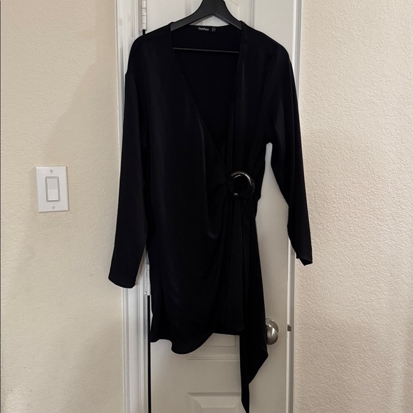 Boohoo Satin Wrap Shirt Style Dress - Picture 6 of 8